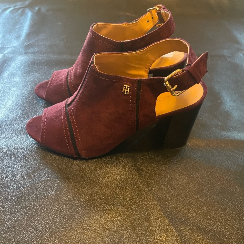 Tommy Hilfiger Suede Burgundy Block Heel Sandals